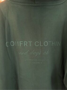 COMFRT Clothing Unisex Forest Green Graphic Sweatshirt - New no tag XXL